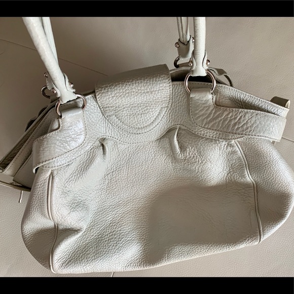 Salvatore Ferragamo large leather bag - Picture 4 of 8